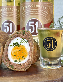 Bolovo com Cachaça 51 Seleção